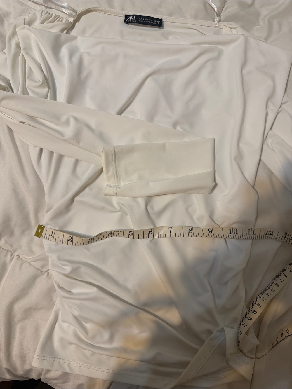 Zara Cream Long-Sleeve Women's Top